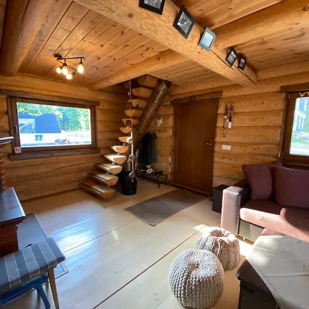 Laane Talu Sauna House Uhtjarve